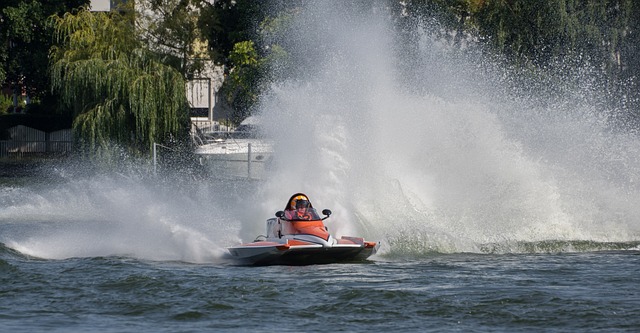 但是他多年 但是他多年